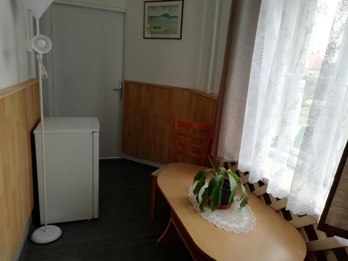 莱泰涅Arany Barany Vendegfogado住宿加早餐旅馆 外观 照片